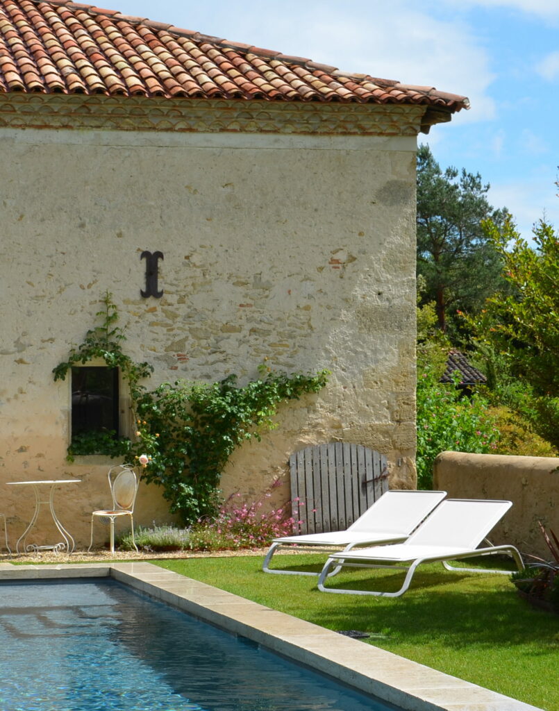 Mobilier de jardin pool house BUXUS - BAZAS