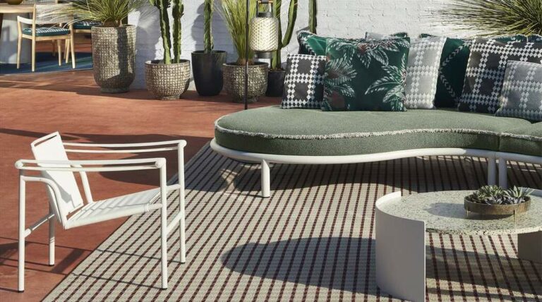 CASSINA FAUTEUIL DOSSIER BASCULANT BUXUS