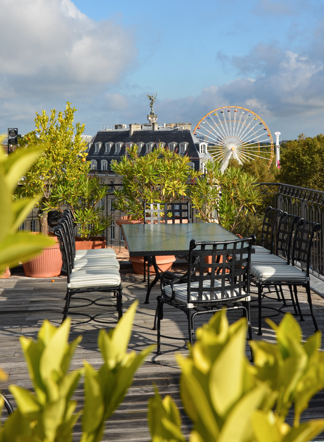 Rooftop Grand Hôtel, Bordeaux mobilier extérieur Buxus