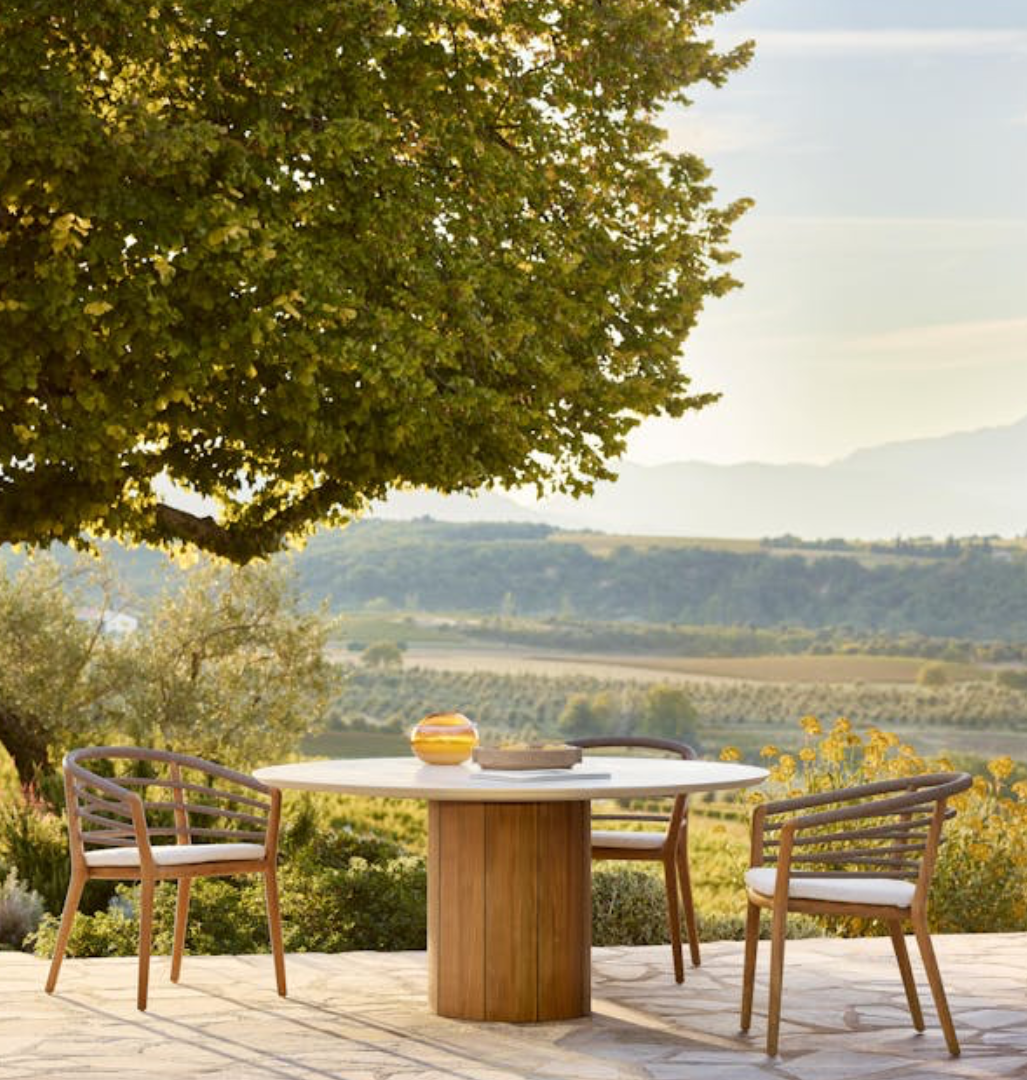 regaliz-dining-table-archy-dining-chair ROYAL BOTANIA